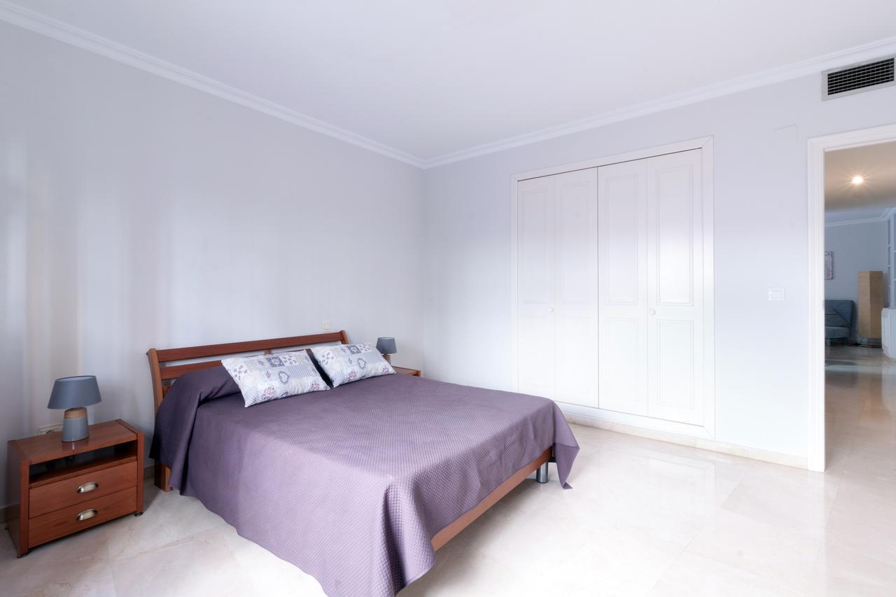 Aparbel Torneo Isla Mágica Apartman Sevilla Kültér fotó
